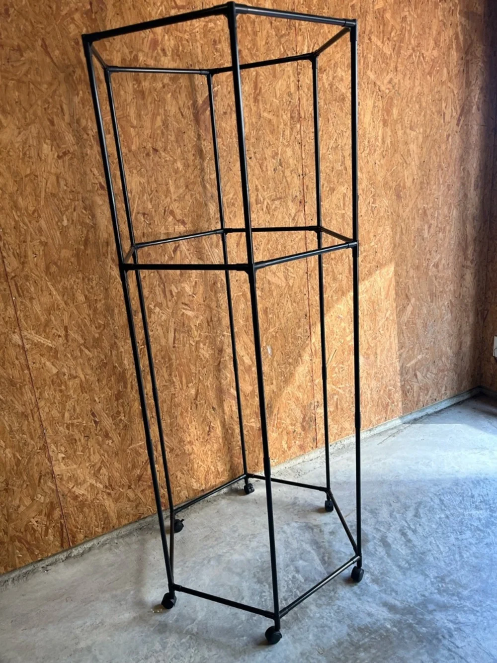 Portable Garment Rack w/ Wheels 70x27x16 Plastic Closet Organizer